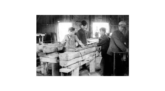 59年路橋?qū)I(yè)學生在包白線實習
